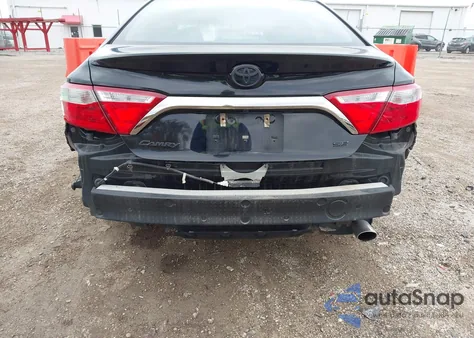 2017 Toyota Camry Se z USA, uszkodzony, nr VIN 4T1BF1FK6HU628795